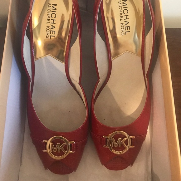 Michael Kors LEATHER Rochelle Sling Wedges Size 9 - Picture 2 of 5